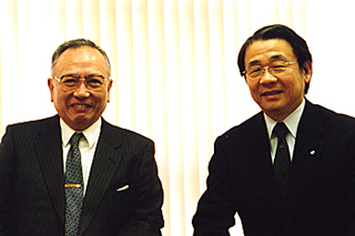 030105withMrNagayama.jpg